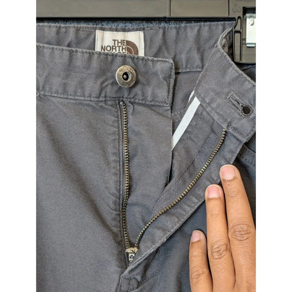 The North Face Mens Pants 34 Gray Canvas Stretch Utility Chino Gorpcore Outdoor
